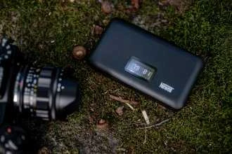 Newell LCD-PB-SD dviejų kanalų įkroviklis LP-E10 akumuliatoriams, skirtas Canon