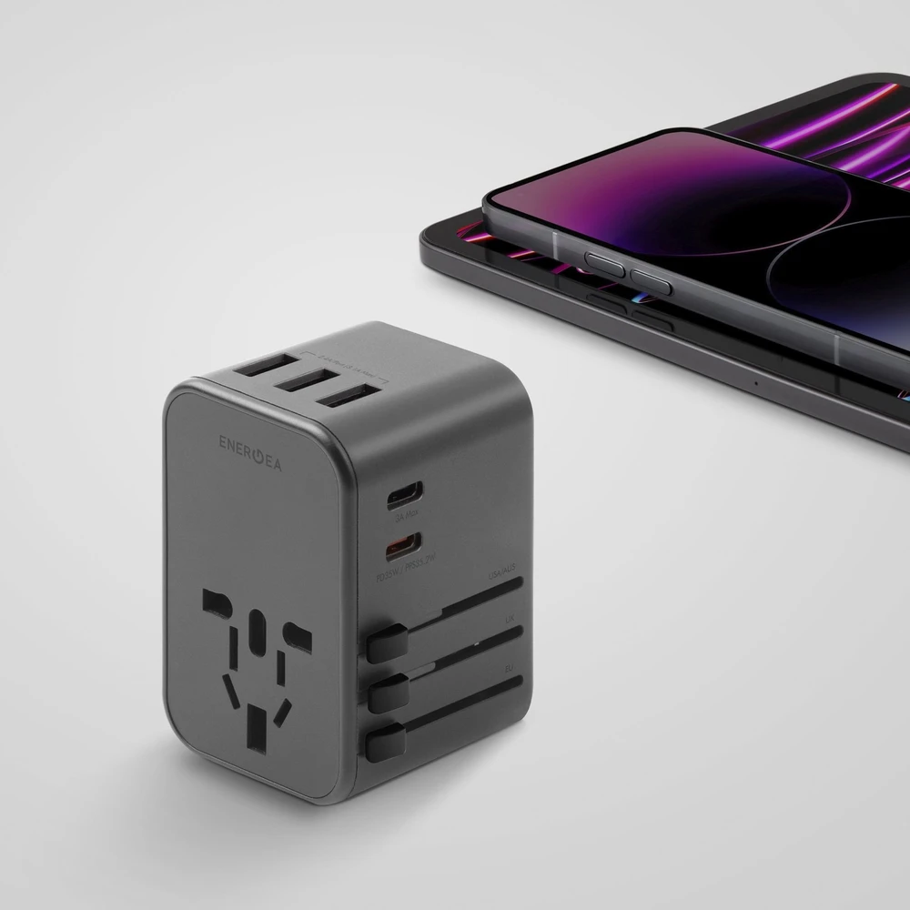 ENERGEA Laidinis įkroviklis 3xUSB + 2xUSB-C PD-PPS-QC 3.0 35.5W 3A2C 4-in-1 Adapteris US/AU/EU/UK Gunmetal Tr