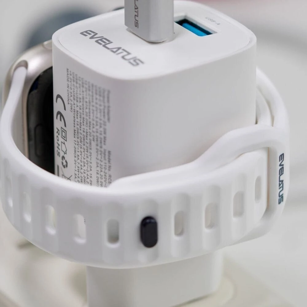 Evelatus Premium 35W Dual-Port USB-C + USB-A ātrā lādētājs Balts