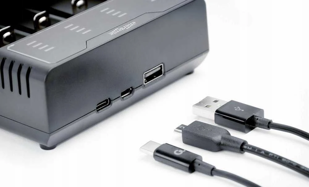 Gembird ENERGENIE BC-USB-02 Ni-MH + Li-ion Fast Baterija Charger juodas