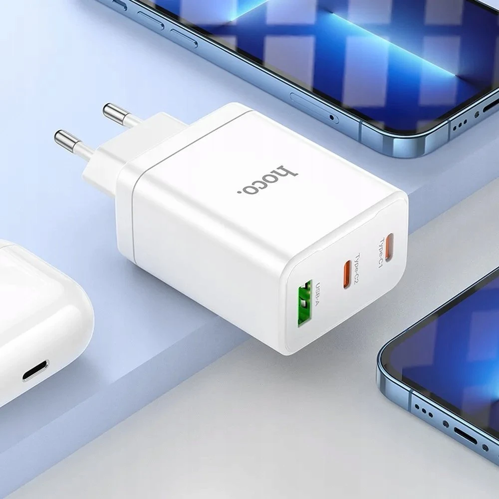Telefono įkroviklis Hoco 2 x USB C + USB A QC3.0 PD 3A 35W + laidas USB C į Lightning N33 baltas