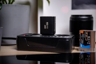 Įkroviklis - Newell GaN 65 W Įkroviklis Su 2 USB-C Prievadais Ir 1 USB-A Prievadu - Juodas