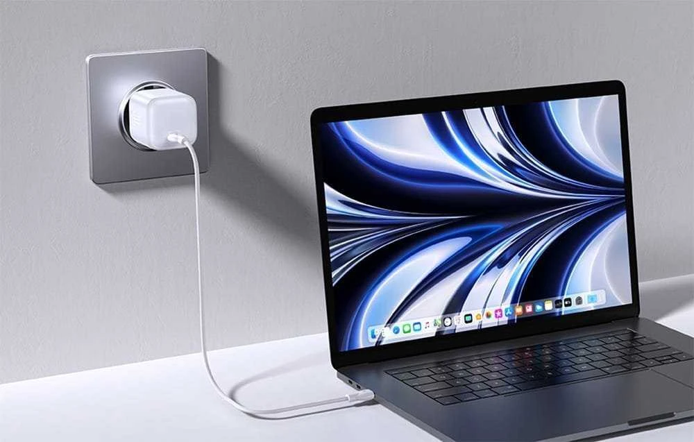 Įkroviklis Joyroom JR-TCG15 30W GaN USB-C baltas