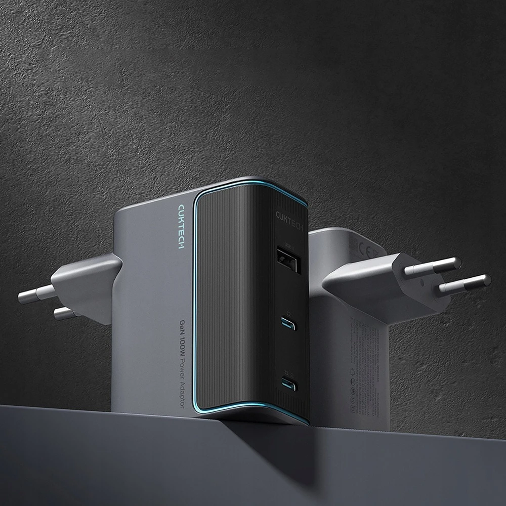 Cuktech CUKAD1003EUG GaN 100W laidinis įkroviklis 2 x USB-C 1 x USB-A su USB-C kabeliu – pilkos spalvos