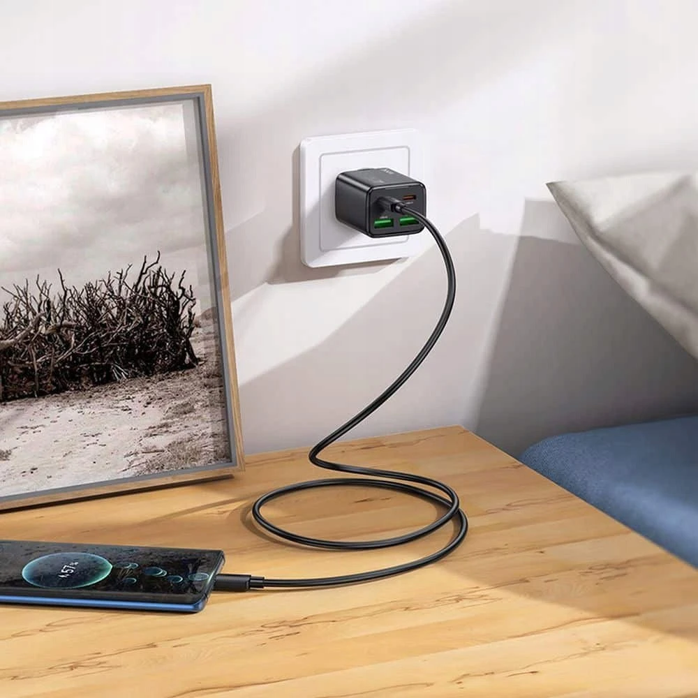 Telefono įkroviklis Hoco 2 x USB C + 2 x USB A QC3.0 PD 3A 30W N56 juodas