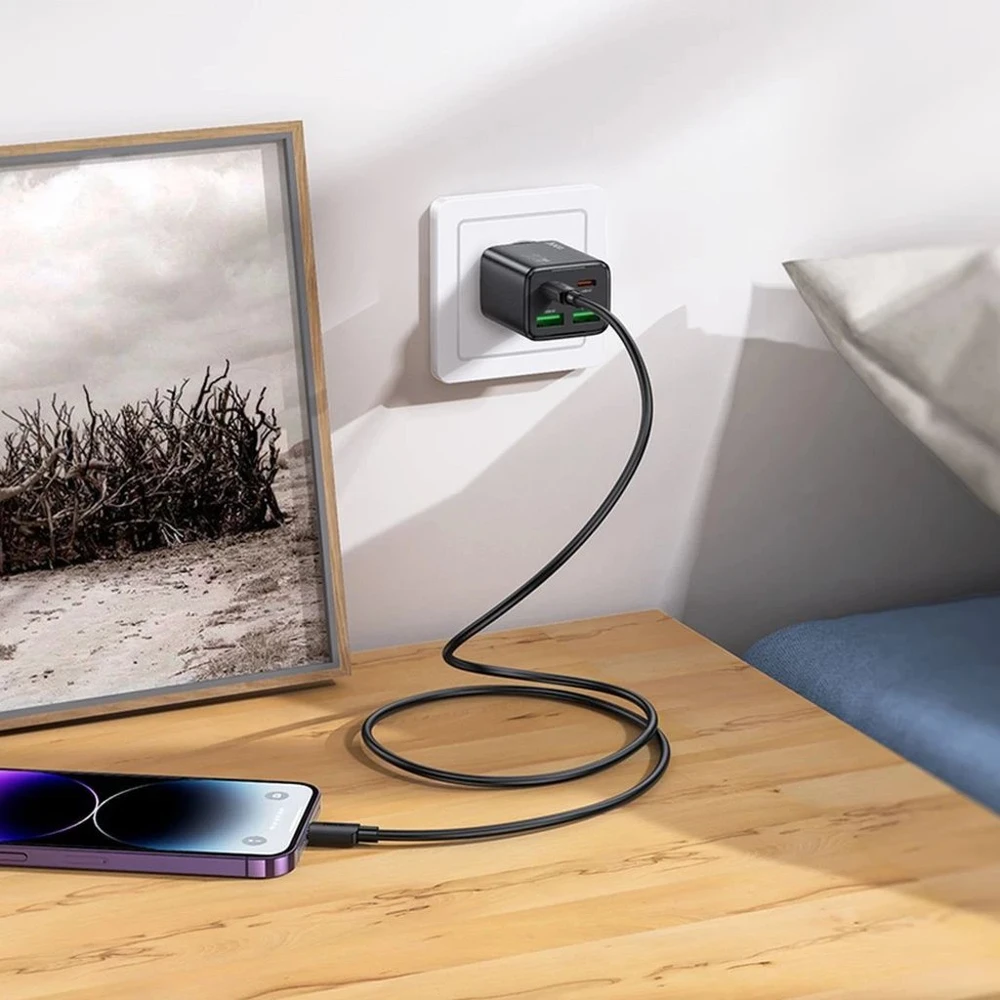 Telefono įkroviklis Hoco 2 x USB C + 2 x USB A QC3.0 PD 3A 20W + laidas USB C į Lightning N55 juodas
