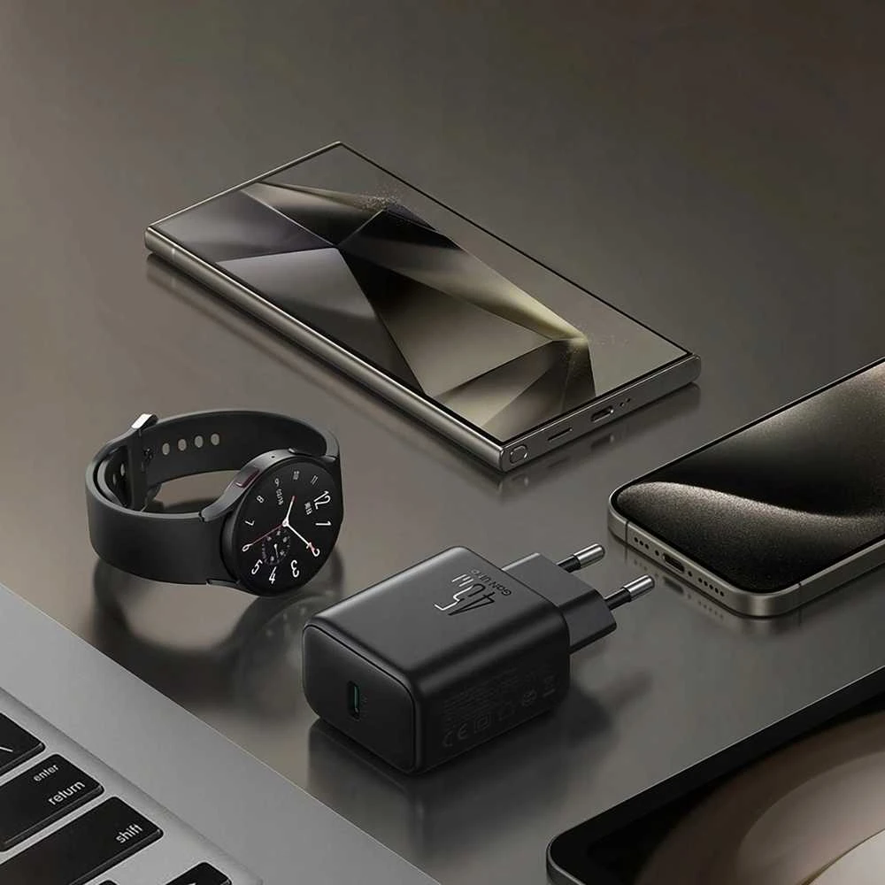 Įkroviklis Joyroom JR-TCG13 45W GaN USB-C juodas