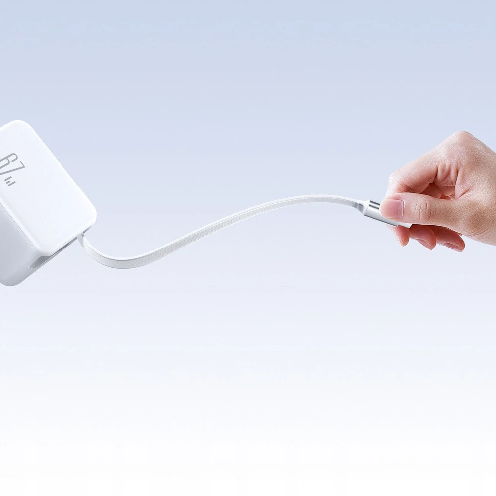 Joyroom JR-TCL06 67W GaN laidinis įkroviklis su Built-in Retractable USB-C kabeliu – baltos spalvos