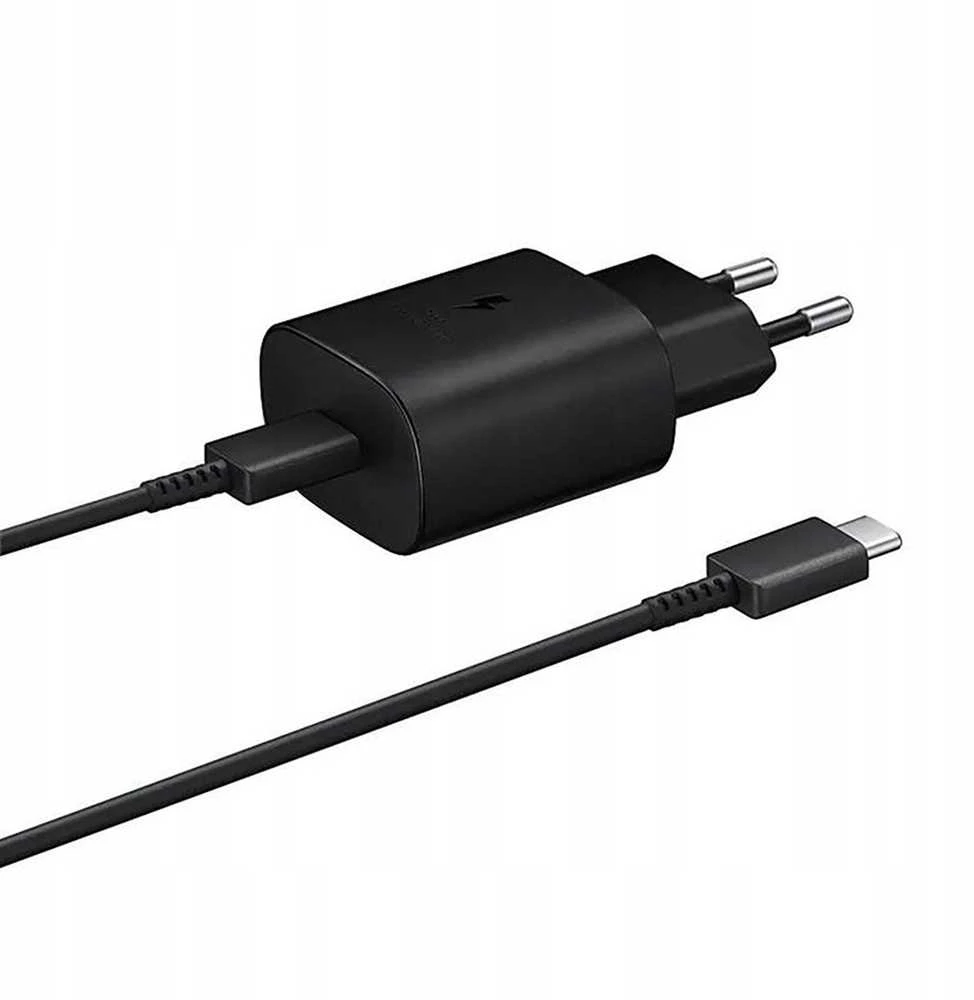 112803 EP-TA800EBE + EP-DA705BBE Samsung 25W Travel Charger + USB-C/USB-C Data Cable juodos spalvos be pakuotės