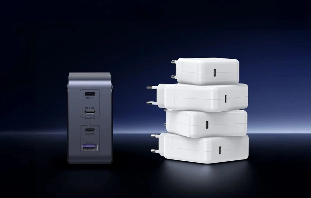 Ugreen Nexode S 140W, GaN, 3x USB-C + USB (pilka)