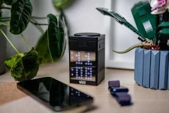 Įkrovimo Stotis - Newell induOne MagPlay MagSafe Įkroviklis su Garsiakalbiu ir Ekranu