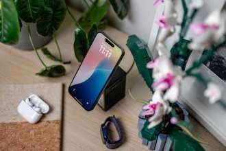 Įkrovimo Stotis - Newell induOne MagPlay MagSafe Įkroviklis su Garsiakalbiu ir Ekranu