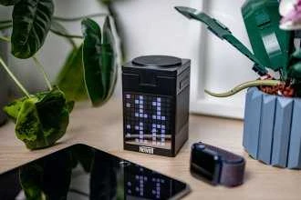 Įkrovimo Stotis - Newell induOne MagPlay MagSafe Įkroviklis su Garsiakalbiu ir Ekranu