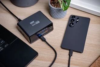 Įkroviklis PowerNeed Įkroviklis jungiama į tinklą Newell GaN 240 W TFT - EU