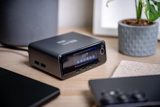 Įkroviklis PowerNeed Įkroviklis jungiama į tinklą Newell GaN 240 W TFT - EU