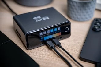 Įkroviklis PowerNeed Įkroviklis jungiama į tinklą Newell GaN 240 W TFT - EU