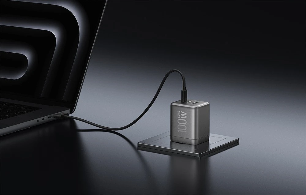 „EcoFlow RAPID Pro“ 100 W, 2 USB-C, 1 USB-A, GaN