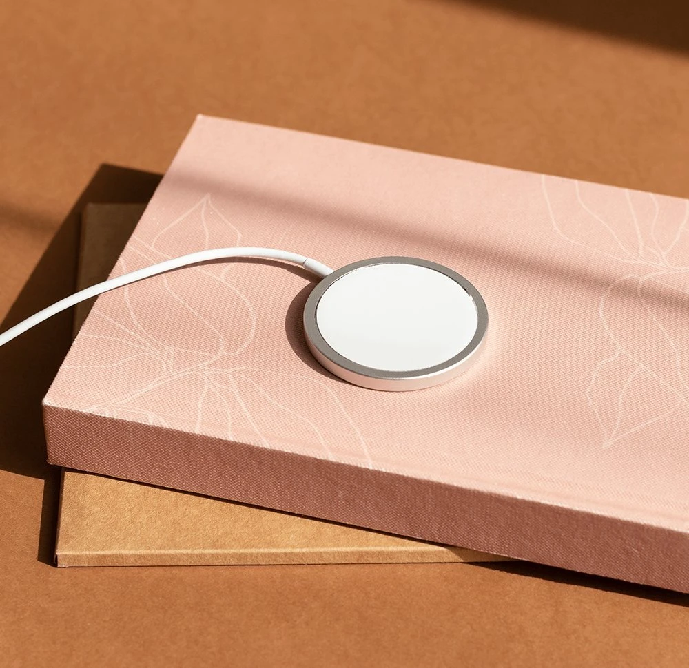 Įkroviklis Reagle indukcinė MagSafe QI 15 W