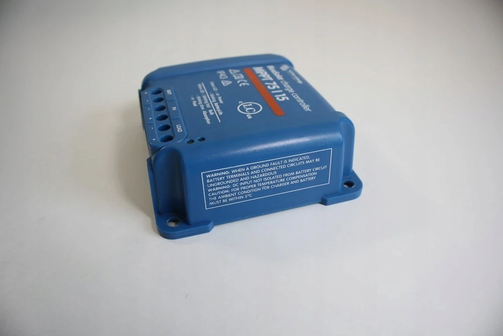 Oem Victron Energy BlueSolar MPPT 75/15 įkrovimo valdiklis