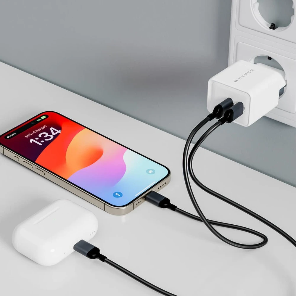 Targus „Hyper | HyperJuice“ 35 W USB-C GaN įkroviklis