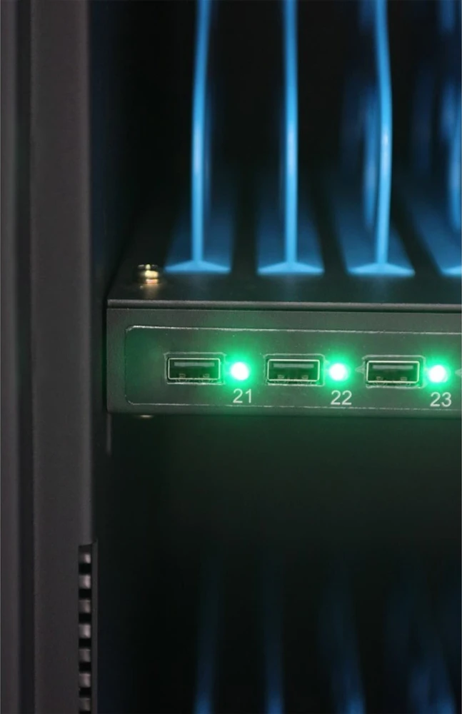 Techly 108712 Įkrovimo stotelė, 80 lizdų, USB-A 5V 2.1A, 4 lentynos