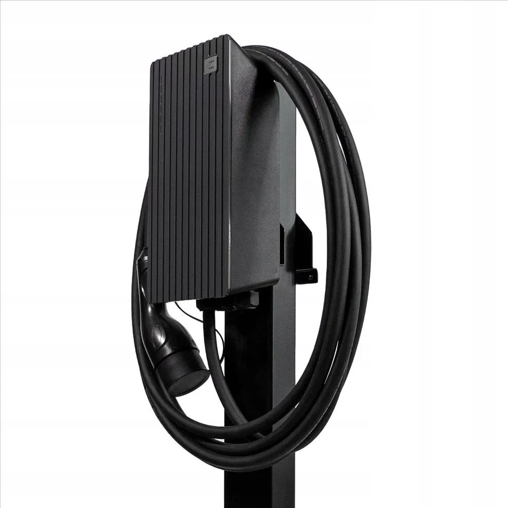 TELTONIKA 22 kW (32 A / 3 fazės) 5 m kabelis LTE, WIFI, BLUETOOTH