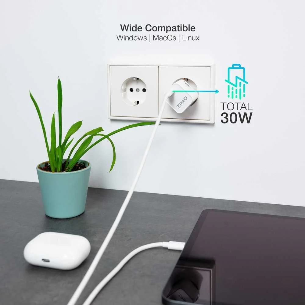 „TooQ GAN“ USB-C/PD sieninis įkroviklis, 30 W, baltas, skirtas naudoti patalpose, kintamosios srovės, baltas