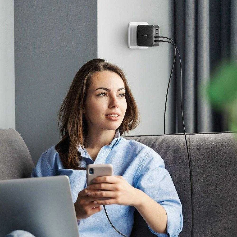 Įkroviklis UGREEN CD224, 3 x USB-C, 1 x USB, GaN, 65W