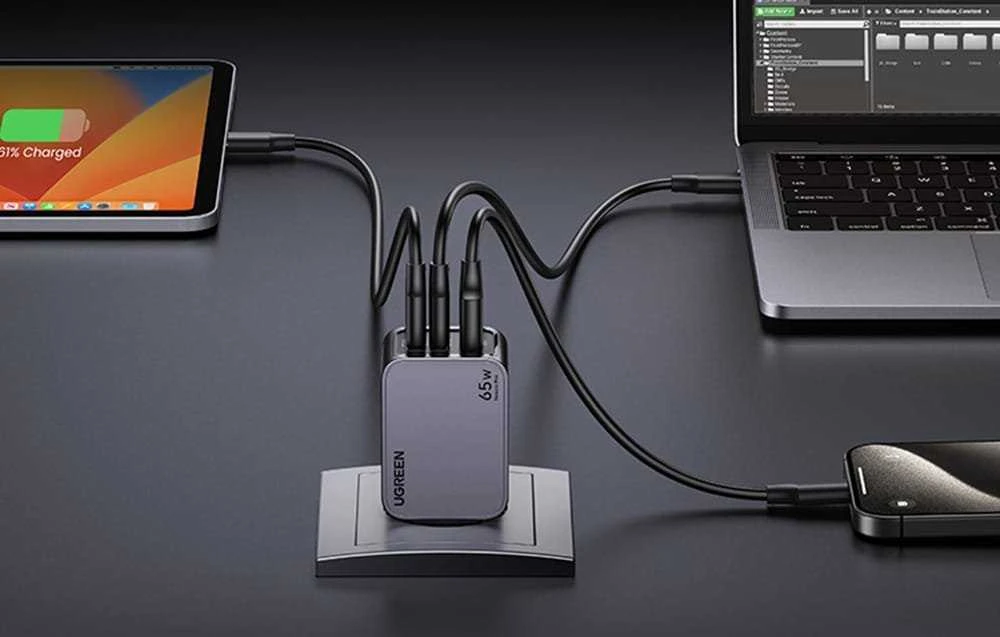 UGREEN „Nexode Pro“ 65W 3 prievadų GaN mini greitasis įkroviklis