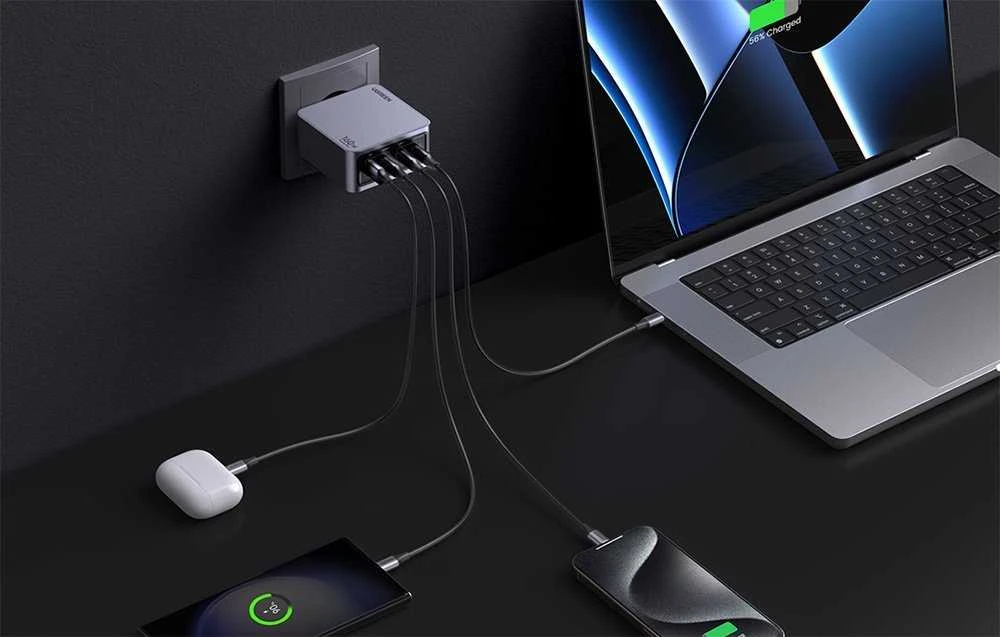Ugreen Nexode Pro 160W 4 prievadų GaN USB įkroviklis