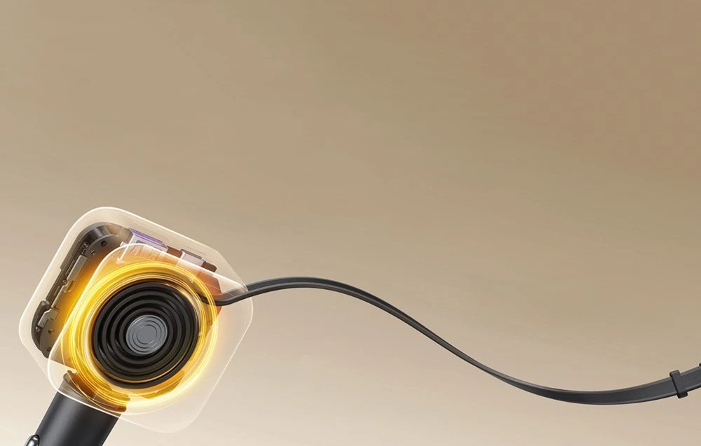 UGREEN greitas automobilinis įkroviklis su ištraukiamu laidu, 145 W, 3 prievadų, 2 x USB-C, 1 x USB-A, GaN, sidabrinis