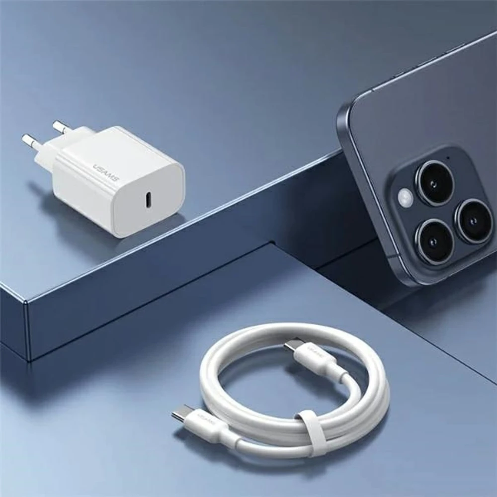 USAMS laidinis įkrovimas. 1xUSB-C T65 PD20WPD greito įkrovimo US-CC226 + USB-C/Lightning kabelis US-SJ712 30W