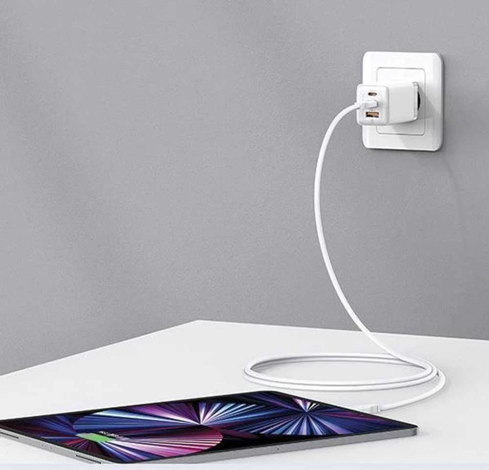 USAMS CC180 65W PD QC USB A+C+C