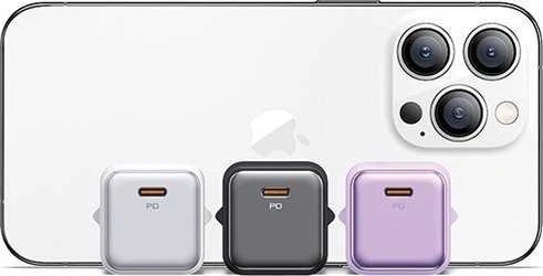 USAMS įkroviklis 1xUSB-C PD20WPD3.0 greito įkrovimo US-CC183 + USB-C/Lightning laidas US-SJ610 baltos spalvos