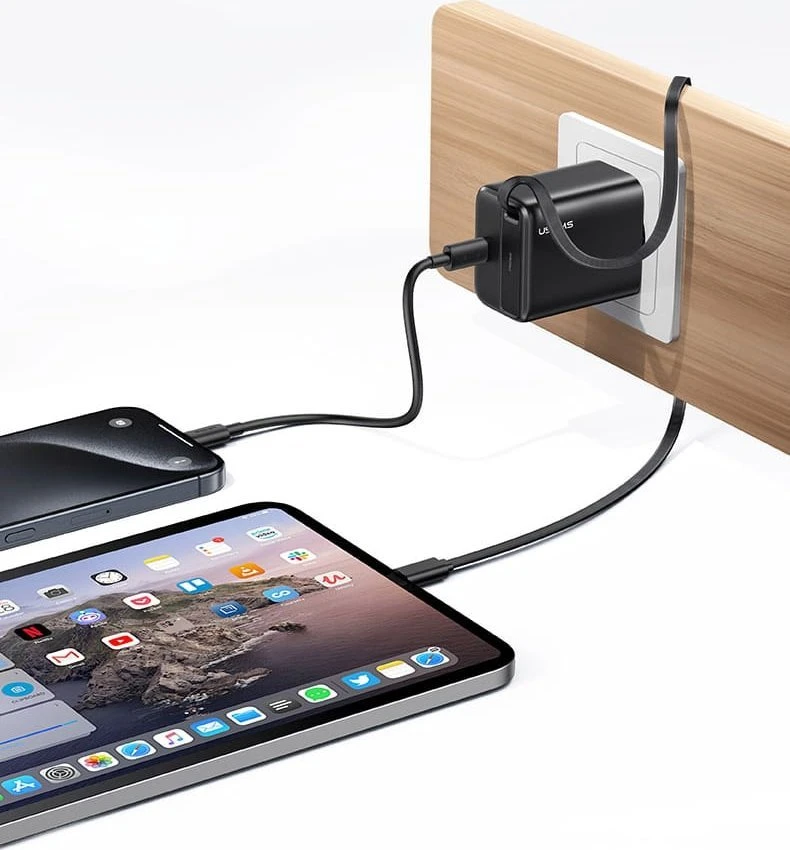 Usams SAMS įkroviklis 1xUSB-C su ištraukiamu USB-C laidu, PD+QC 20W GaN greitasis įkrovimas, juodos spalvos