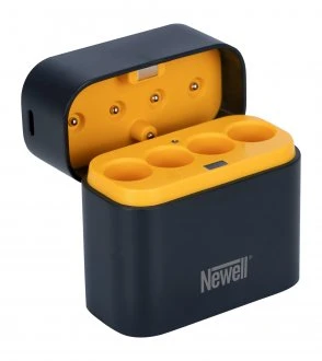 „Newell“ keturių kanalų įkroviklis ir 4 AA ličio jonų įkraunamų baterijų rinkinys – 2200 mAh