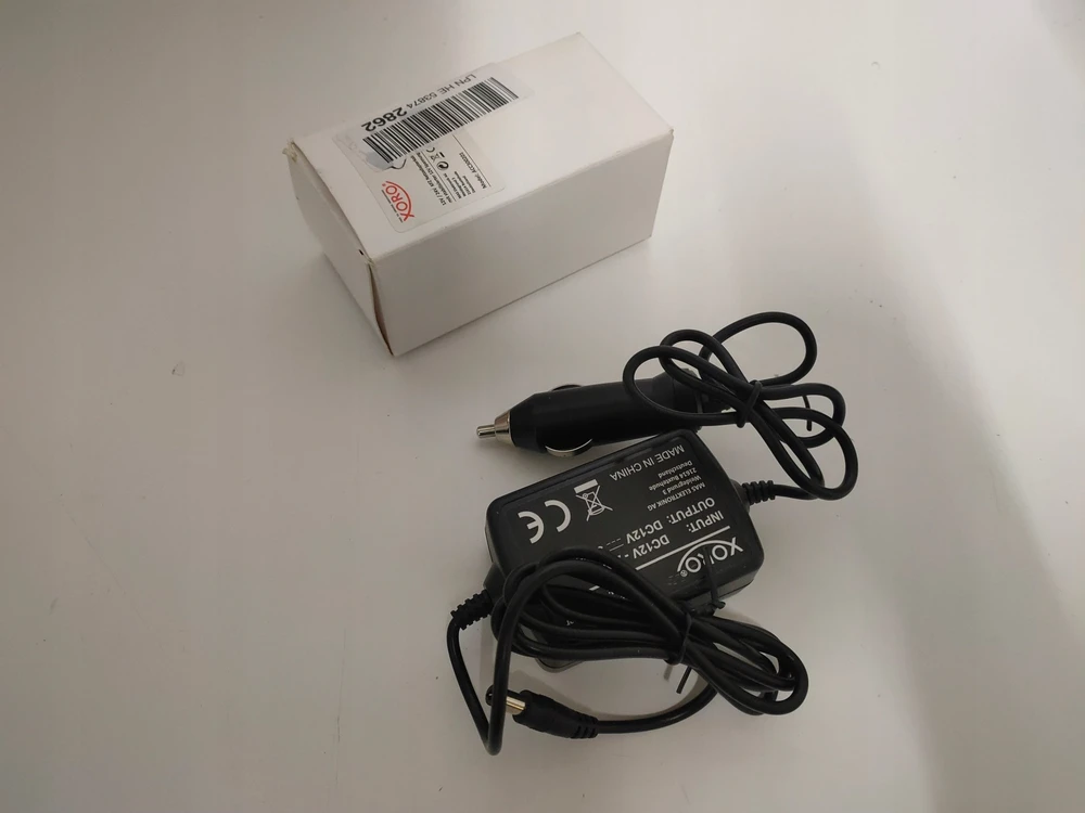 Įkroviklis Xoro Xoro CA1224, Stabilisierter 12V/24V KFZ Adapteris