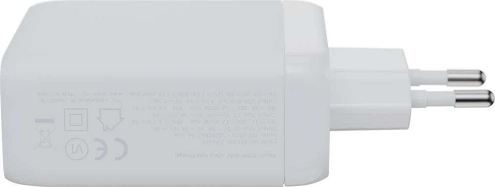 Įkroviklis Xtorm GaN2 1x USB-A 2x USB-C 100 W (XEC100)