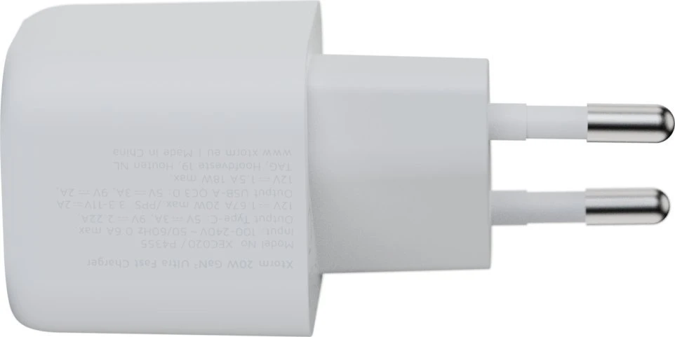 „Xtorm“ – 20 W „GaN2 Ultra“ namų įkroviklis, USB-C PD/USB-A, baltas