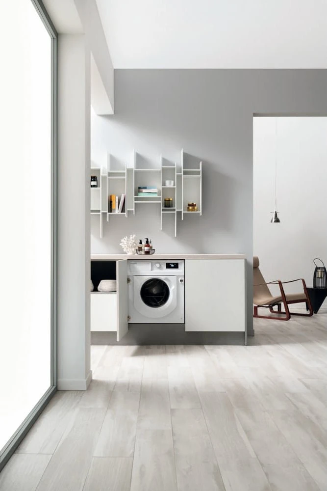 Įmontuojama skalbimo mašina Whirlpool BI WMWG 71483E EU N