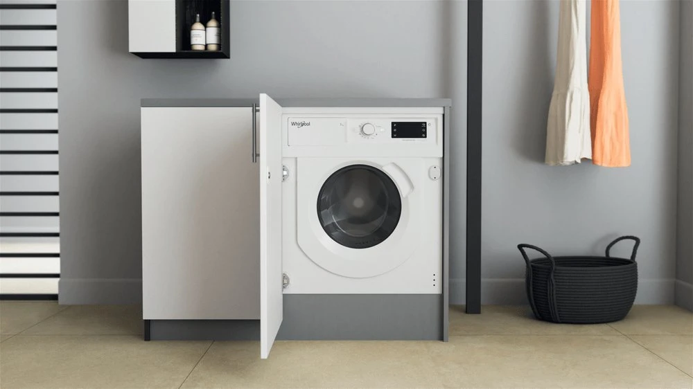Įmontuojama skalbimo mašina Whirlpool BI WMWG 71483E EU N