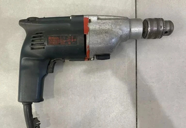 In Win METABO WIERTARKA UD. SBE 800 UCHWYT ZĘBATY WALIZKA