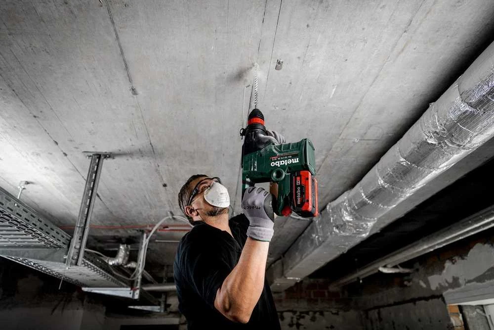 In Win Perforatorius vinuke METABO.HAMMER KH 18 LTX BL 35 Q CARCASS METABOX