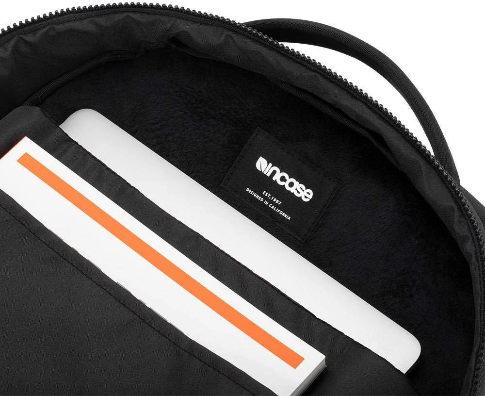 Incase Kuprinė Campus Compact - anglies pluošto