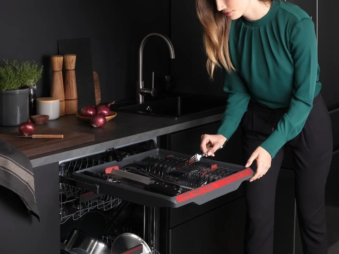 45 cm pločio įmontuojama indaplovė AEG FSE73507P