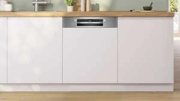 Indaplovė Bosch SMI4ETS08E