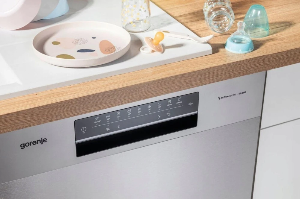 Indaplovė Gorenje GS643E90X | Pastatoma | Plotis 59.9 cm | 6 programos | E klasė| Ekranas | AquaStop funkcija | Sidabrinė