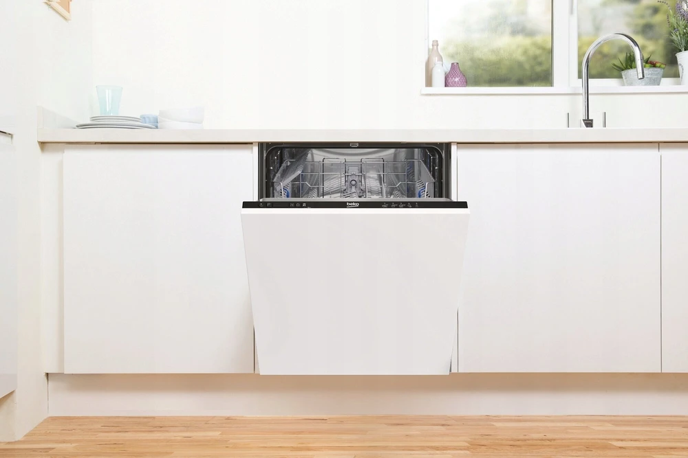 Hivision Built-in indaplovė Beko BRI63491
