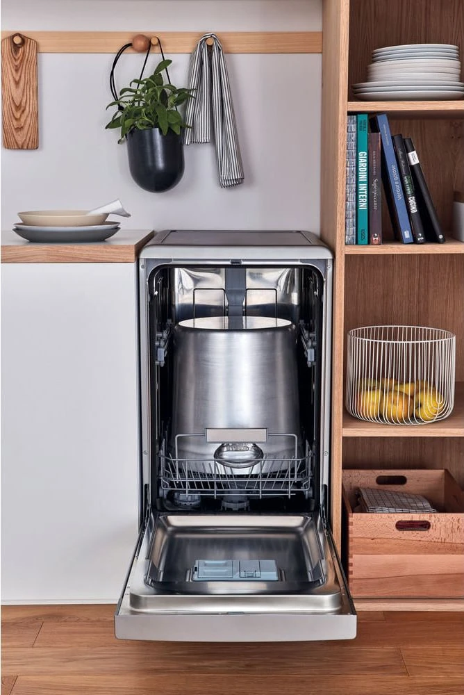 Indaplovė INDESIT DSFO 3T224 CS