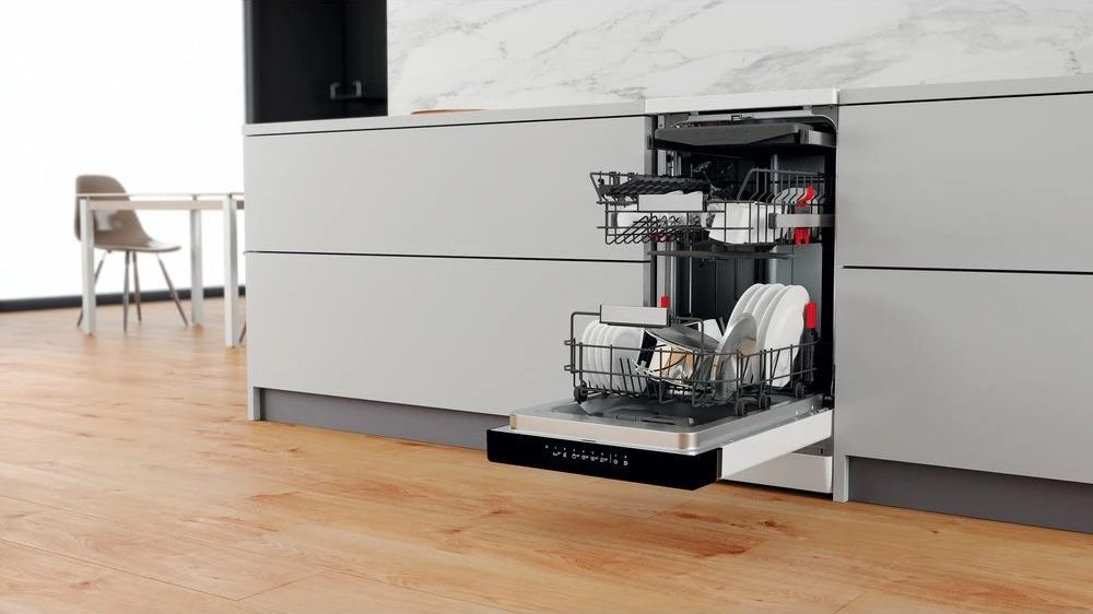 Indaplovė Whirlpool WSFO 3O34 PF